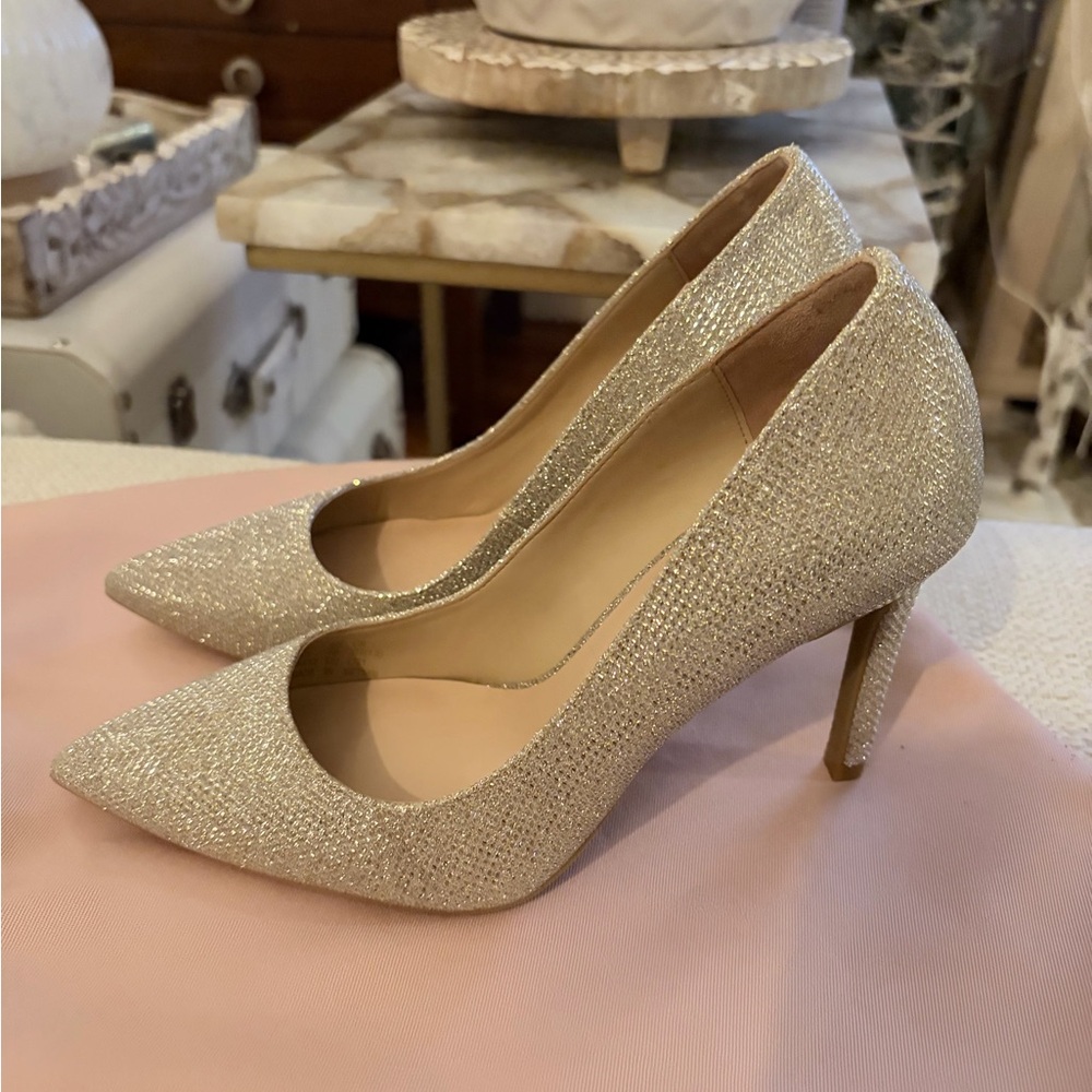 Stuart Weitzman Sparkling Silver Pumps